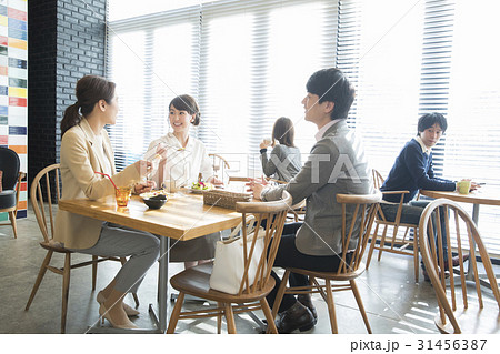 ランチタイム 31456387