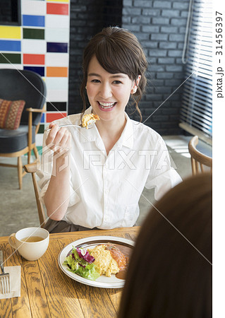 ランチタイム 31456397