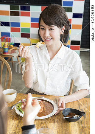 ランチタイム 31456398