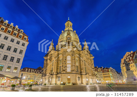 Dresden Frauenkirche at night, Germany 31457289