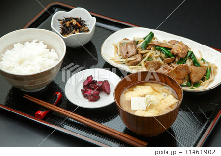 レバニラ炒め 31461902