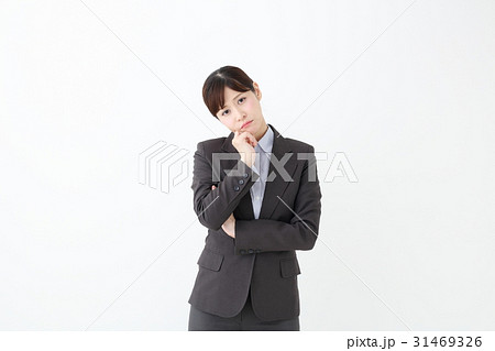 ビジネス・悩む女性 ビジネス・悩む女性 31469326