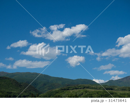 青い空と雲 31473641