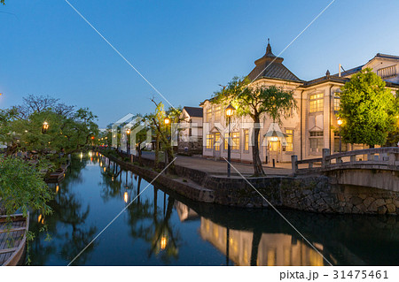 美観地区の夜景（岡山県倉敷市） 31475461