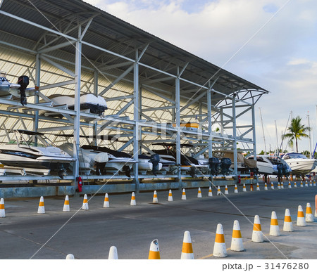 Boat storage facility 31476280