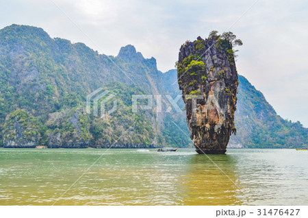 Thailand, Krabi James Bond Island in Phang Nga Bay Thailand, Krabi James Bond Island in Phang Nga Bay 31476427
