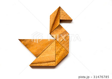 Wooden tangram puzzle in swan shape 31476785