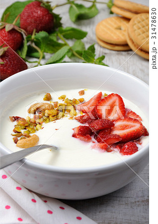 Chilled Buttermilk soup 31478630