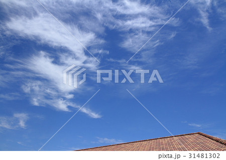 爽やかな初夏の空 31481302