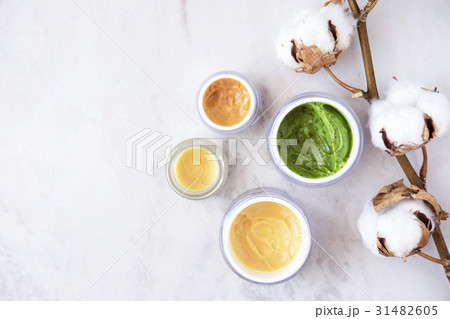 Natural skincare cosmetics from above 31482605