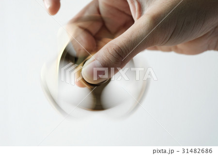 hand spinning golden metal fidget spinner 31482686