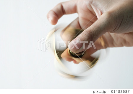 hand spinning golden metal fidget spinner 31482687