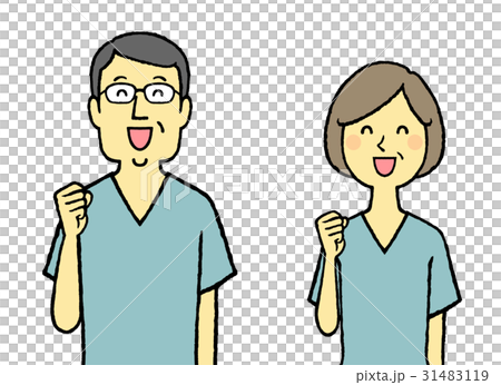 手術着の中年男女医師　ガッツポーズ 31483119