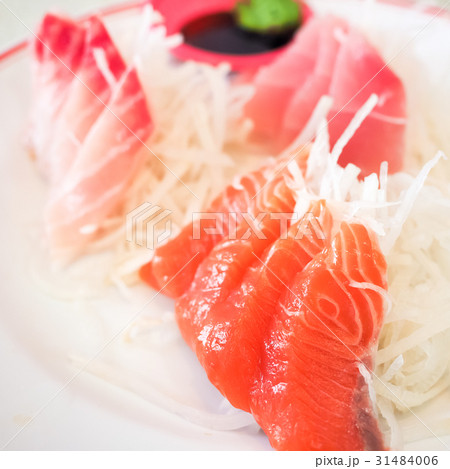 刺身 切り身 刺し身 31484006