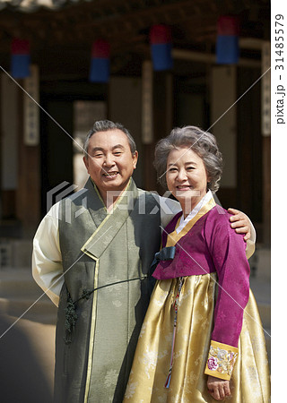 南山コル韓屋村 夫婦 ソウル 31485579