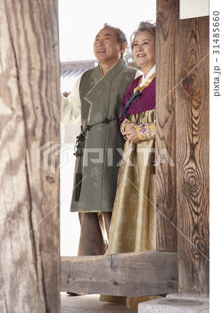 祝日 夫婦 韓国人 31485660