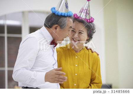 家族 ファミリー とんがり帽子 31485666