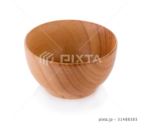 wooden bowl isolated on white background 31488383