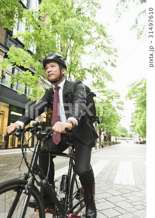 ミドルビジネスマン 自転車 ミドルビジネスマン 自転車 31497610