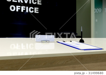 オフィスの受付　撮影協力：SERVICE OFFICE YAKUIN FUKUOKA 31499680