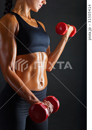Athletic girl Athletic girl 31505414