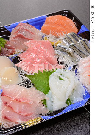 おいしい刺身盛り合わせ おいしい刺身盛り合わせ 31508940