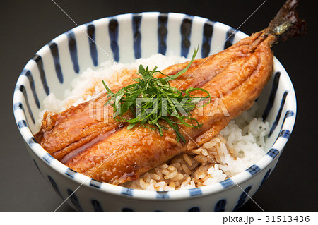 秋刀魚の蒲焼丼 31513436