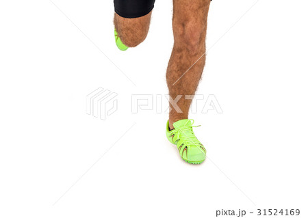 Athlete feet running on white background 31524169