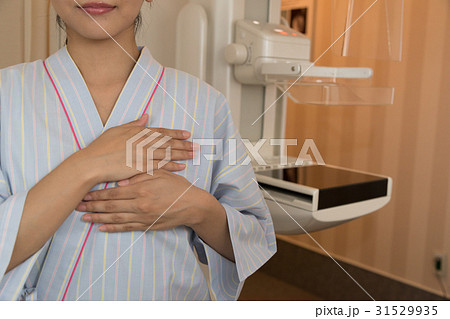 マンモグラフィー 31529935