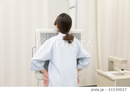 病院　人間ドック　レントゲン 31530037