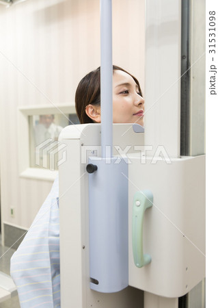 病院　人間ドック　レントゲン　 31531098