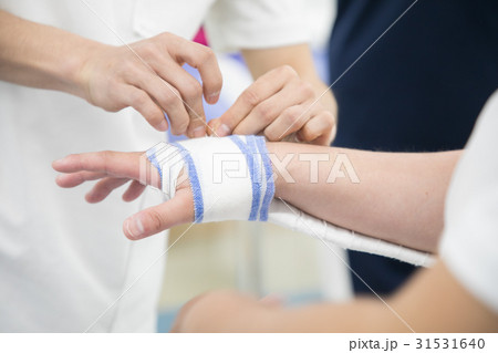 柔道整復師　実習イメージ 31531640