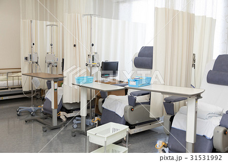 抗がん剤治療 病室 抗がん剤治療 病室 31531992