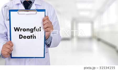 Wrongful Death Doctor talk and patient at offi Wrongful Death Doctor talk and patient at offi 31534155