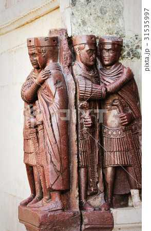 Statues of Diokletian and three other emperors in Statues of Diokletian and three other emperors in 31535997