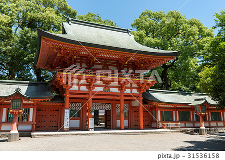 武蔵国一宮氷川神社楼門 31536158