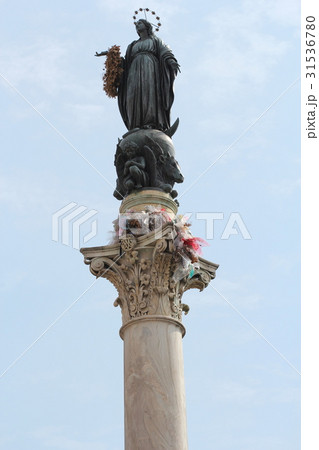 The Column of the Immaculate Conception, monument 31536780