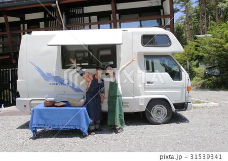 キッチンカー　夫婦 31539341