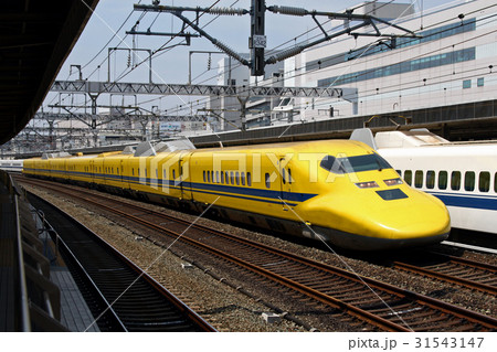 ドクターイエロー　　T4編成 31543147