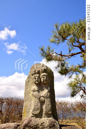 安曇野　穂高の水色の時道祖神 31545332