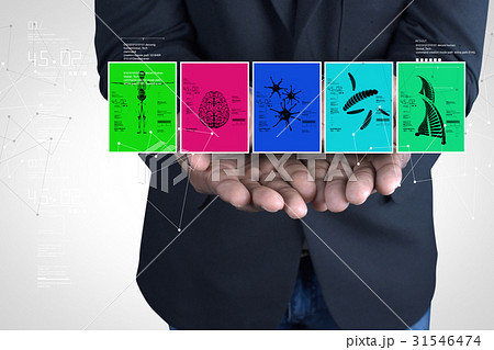 Man showing medical images Man showing medical images 31546474
