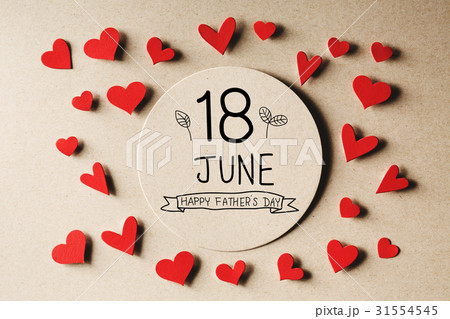 18 June Happy Fathers Day message  31554545