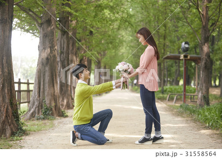 感情 花 男 31558564