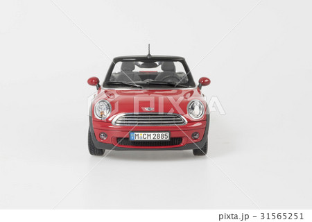 BMW ヌキ 切り抜き 31565251