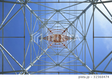 構造物 ローアングル 送電塔 31568474