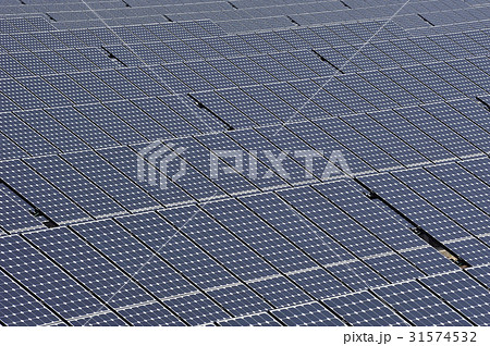 発電所 集熱板 ソーラー 31574532