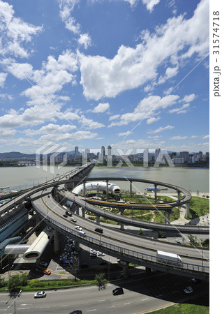 川 河 交通 31574718