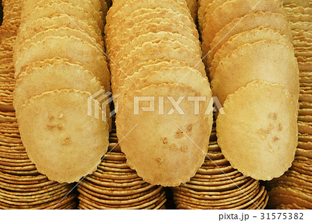 お菓子 デザート 食べ物 31575382