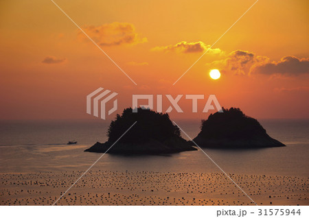 海 雰囲気 シルエット 31575944