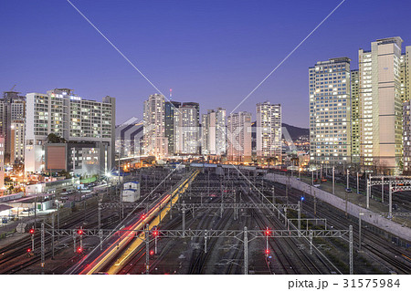 軌跡 ソウル 夜景 31575984